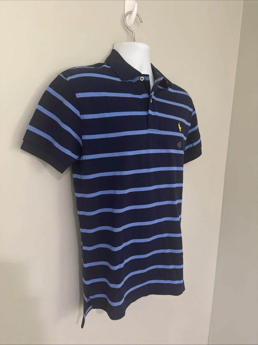 Ralph Lauren Classic Blue Stripes Men’s Polo NWT - Small
